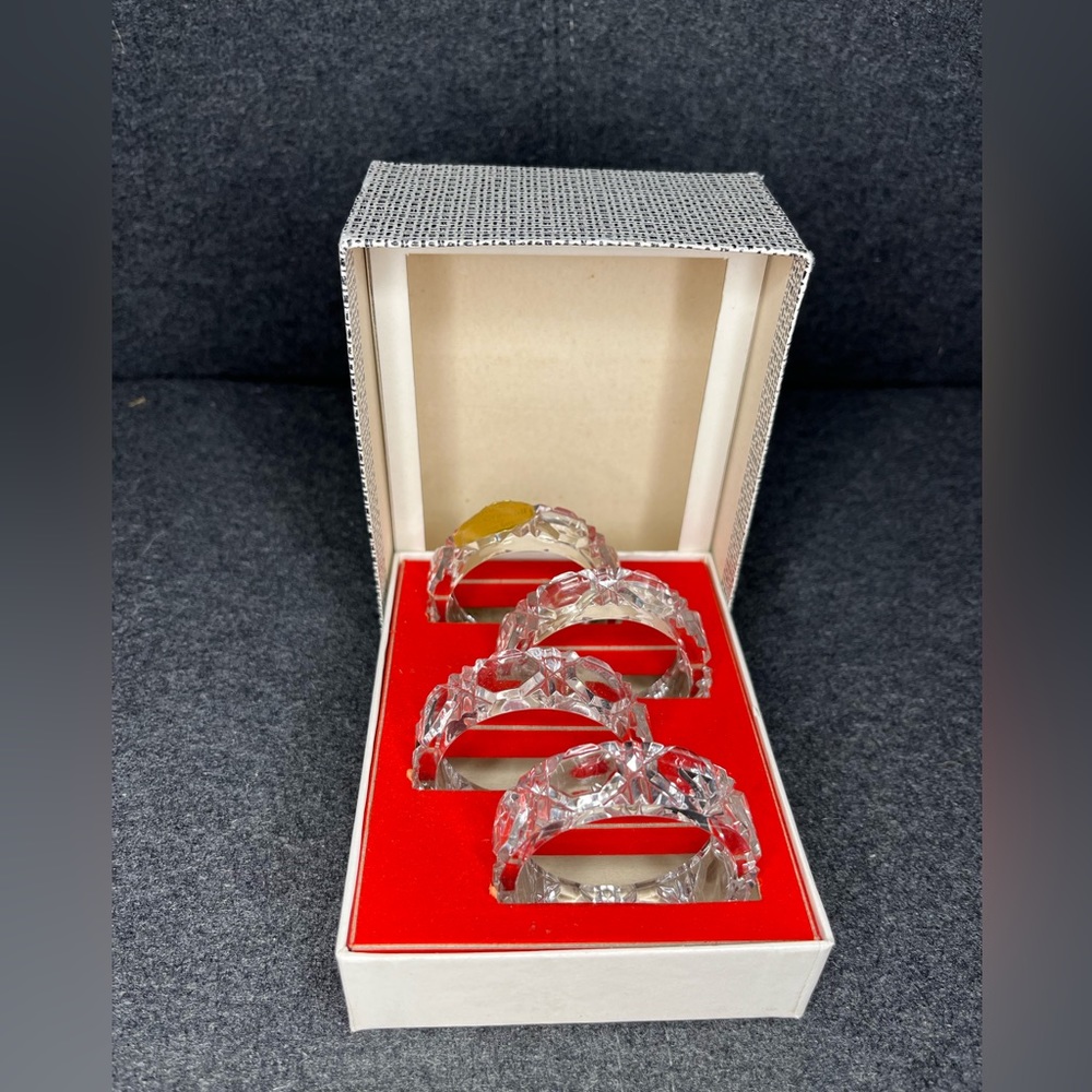 4 Vintage Lead Crystal napkin rings